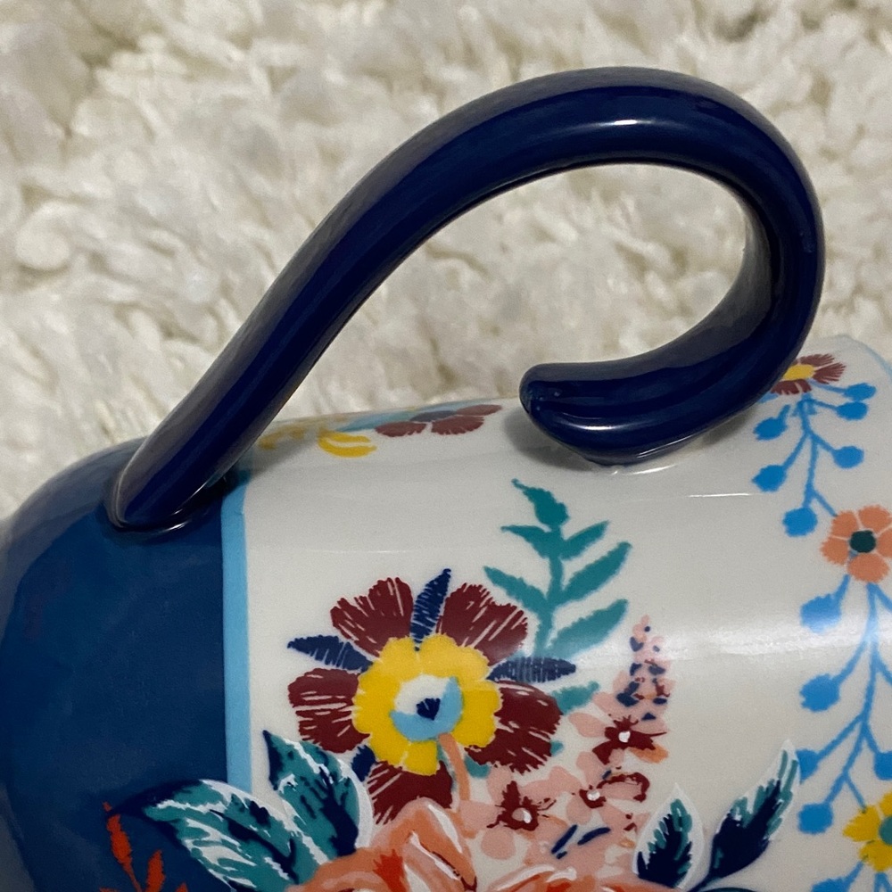 The Pioneer Woman Floral Mug with Navy Handle - Picture 6 of 16
